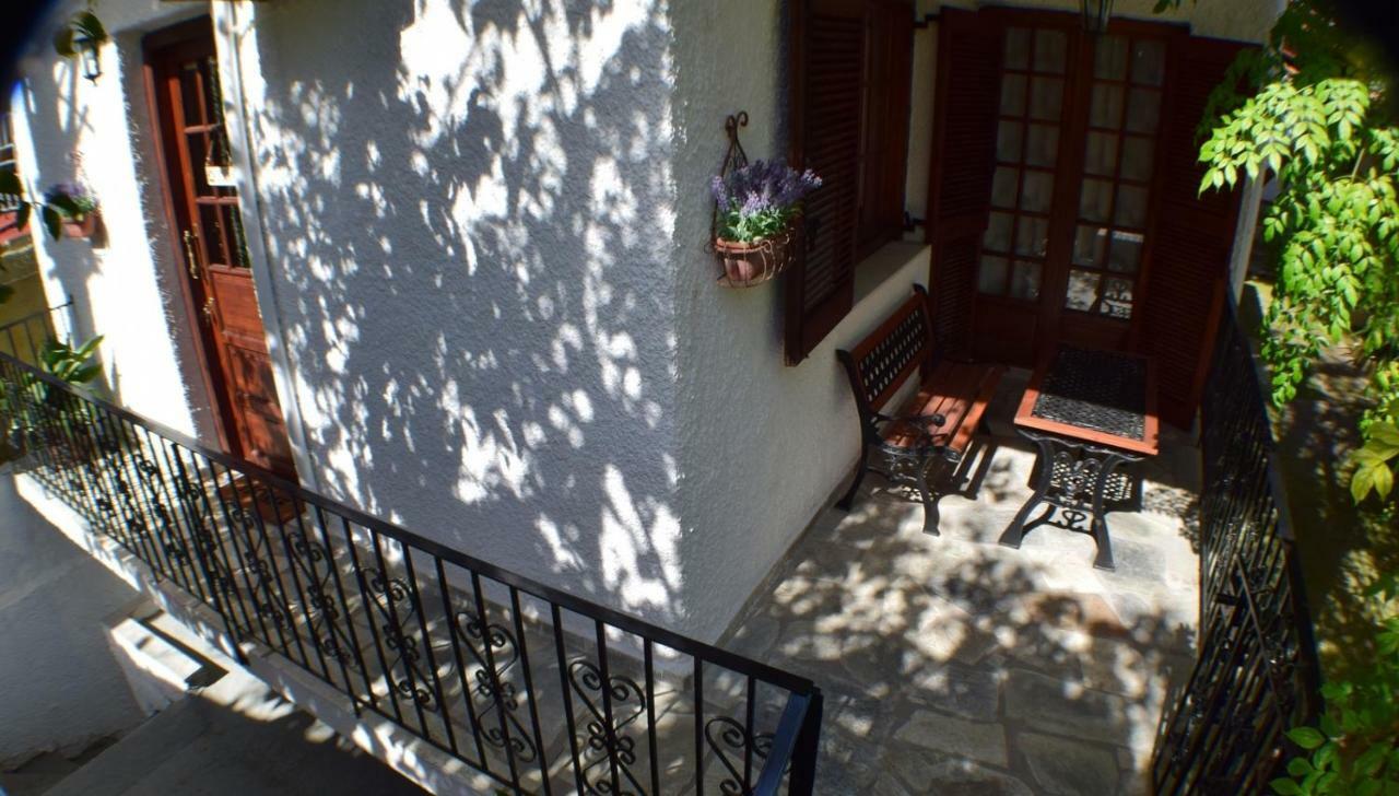 Apartament House Inside Garden Wolos Zewnętrze zdjęcie